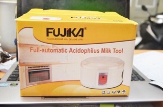 Máy làm sữa chua FUJIKA