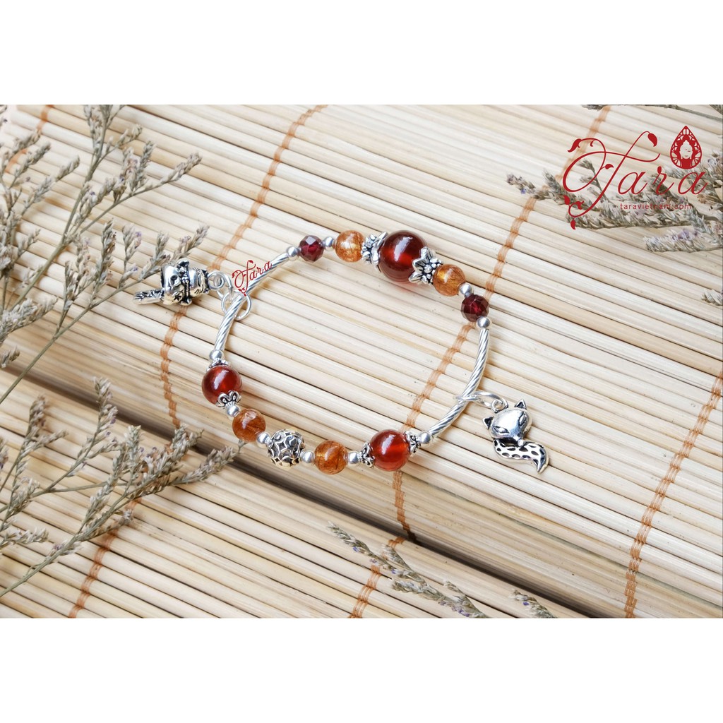 Vòng tay phối charm bạc Mèo may mắn
