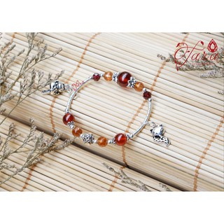 Vòng tay phối charm bạc Mèo may mắn