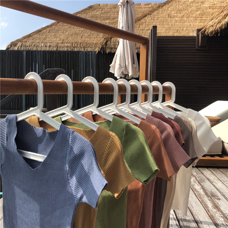 Áo dệt kim thiết kế cổ chữ V phong cách Hàn Quốc | BigBuy360 - bigbuy360.vn