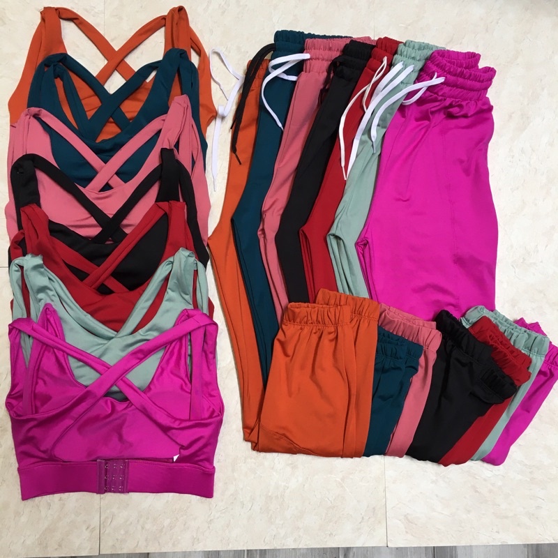 Bộ jogger bra chéo cài sau có sẵn mút thể thao tập gym yoga nữ