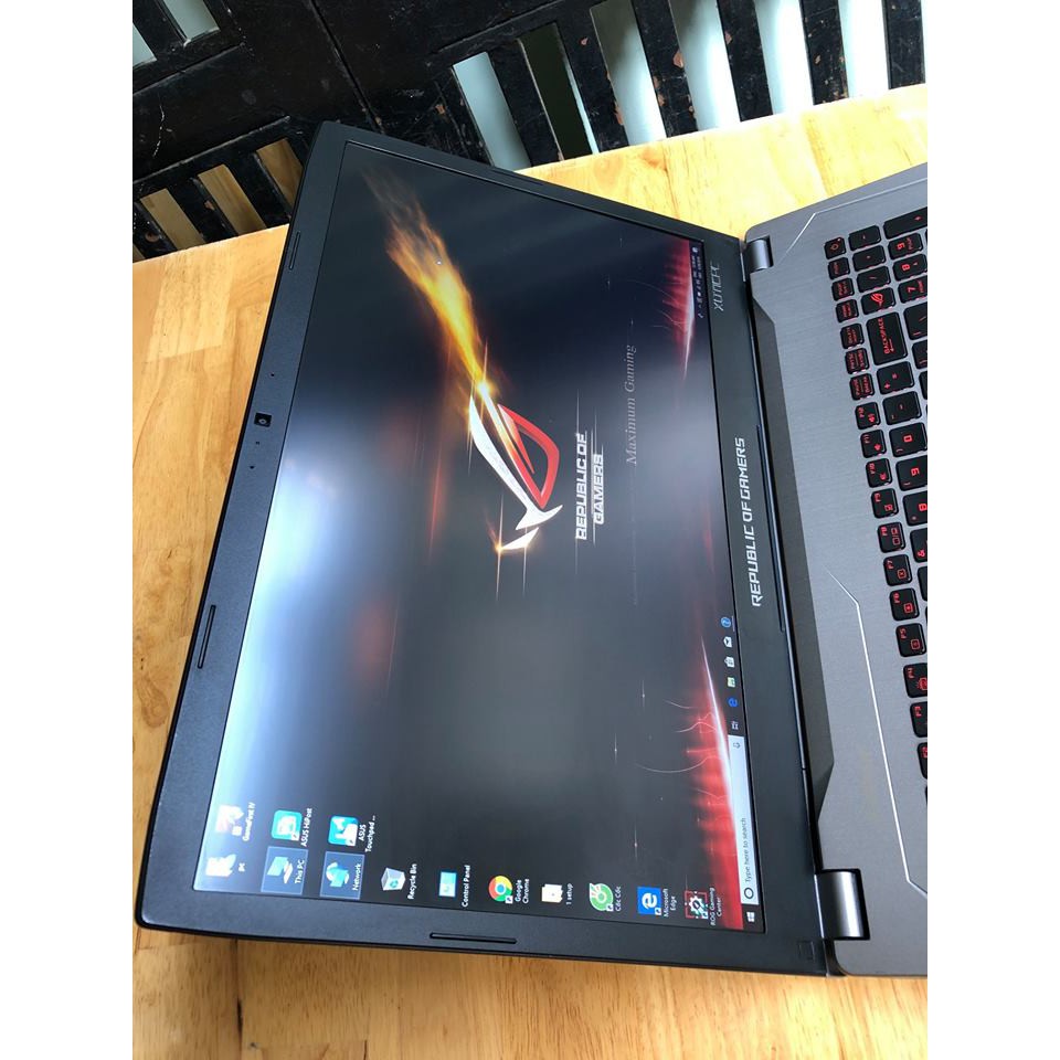 Laptop Gaming Asus GL702V, i7 – 7700HQ, 16G, 512G, GTX1070, 17,3in