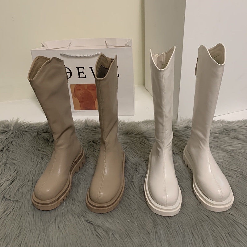GIÀY BOOT ĐÙI KHOÉT CỔ KHOÁ SAU