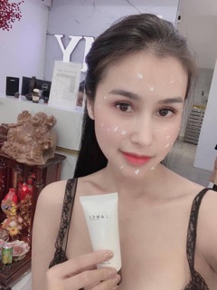 Kem chống nắng lanci