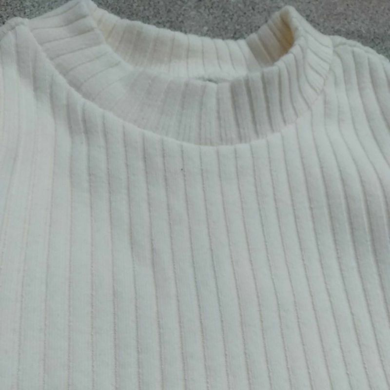 Sz 130 lỗi sợi- Áo len cổ 3p Alfonso VN xuất Hàn