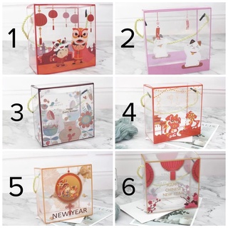 Hộp Mica đựng bánh tết 14x14x7cm, Hộp đựng bánh mica có dây xách Năm mới nhiều mẫu mới 2022
