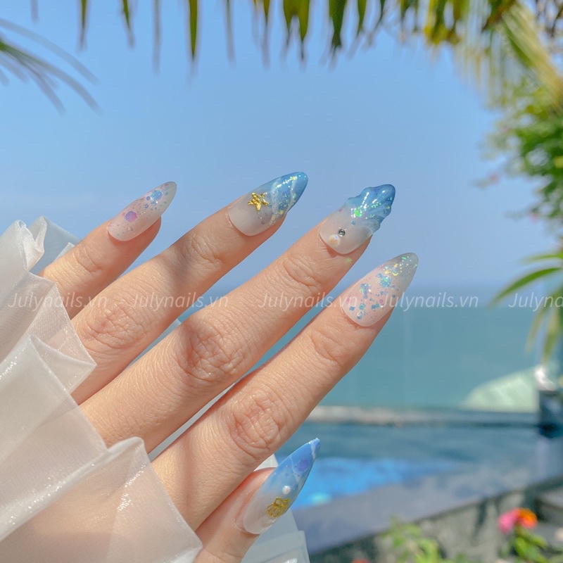móng tay giả thiết kế hình biển xanh , mùa hè , vỏ sò sóng biển, nail box giá rẻ nb015 julynails.vn