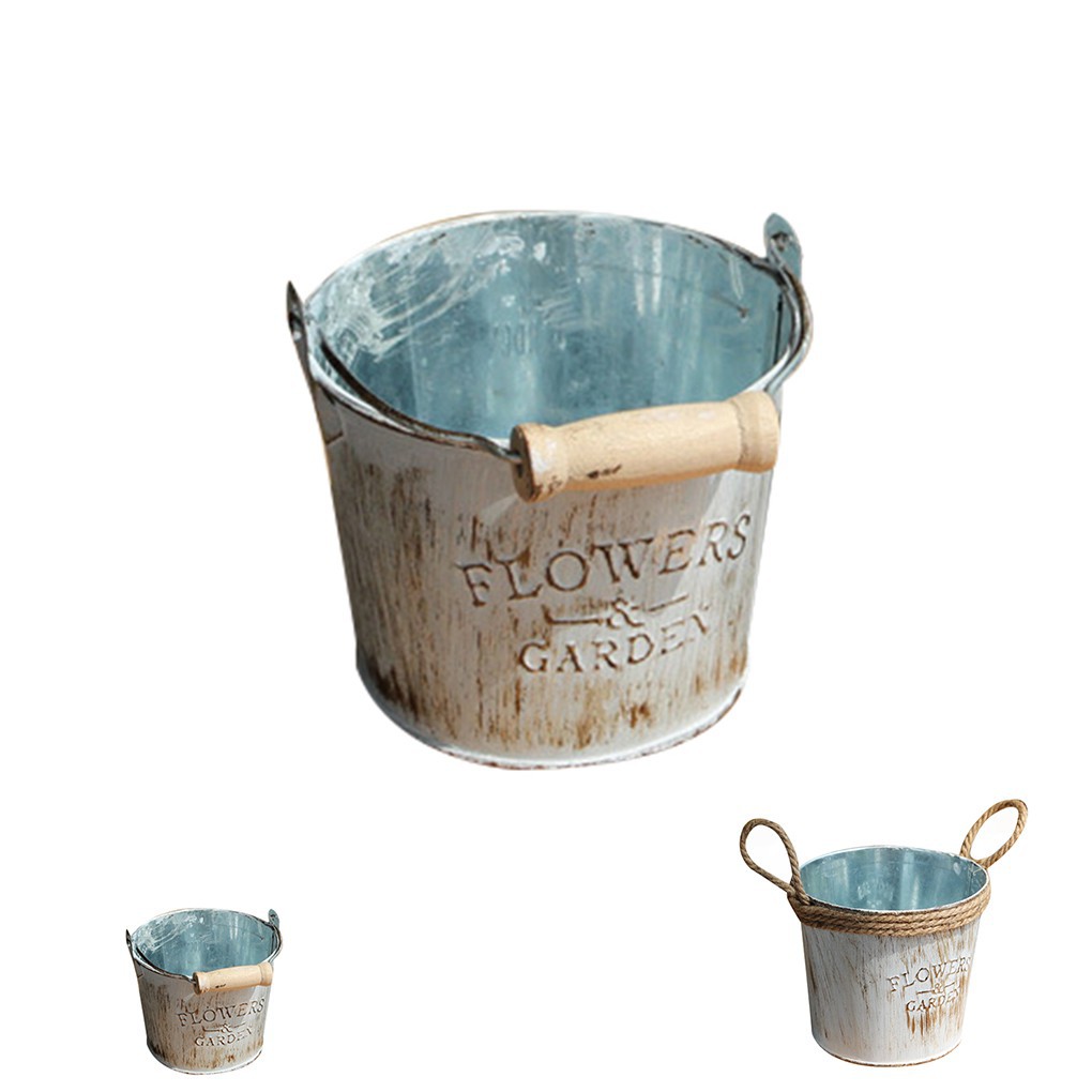 Chậu để hoa bằng sắt trang trí treo tường phong cách cổ điển