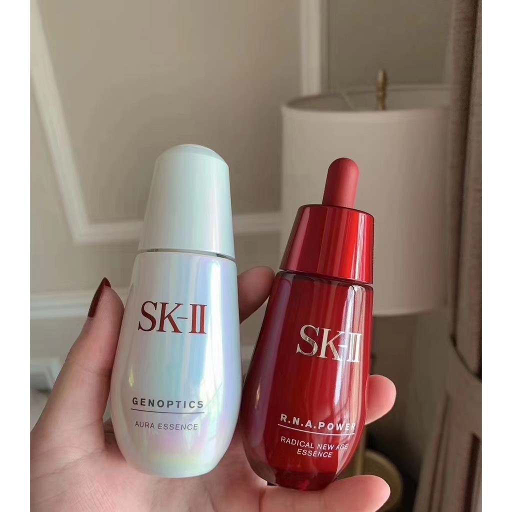 Tinh Chất Dưỡng Trắng Da SK-II GENOPTICS AURA ESSENCE