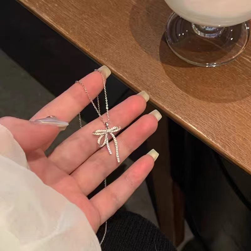 Vòng cổ Bạc Mặt Hình Nơ Đính Đá Lấp Lánh Đơn Giản