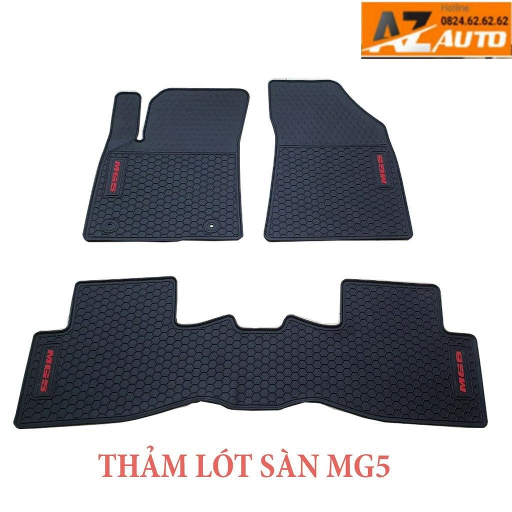 Thảm lót sàn cao su xe MG5 màu đen, hàng cao su đúc không mùi, dễ vệ sinh lau rửa