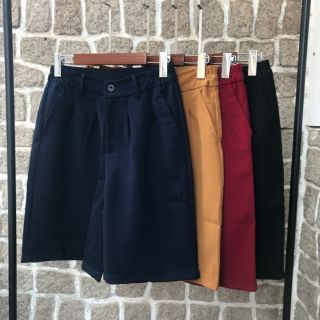Quần đùi ống rộng nữ