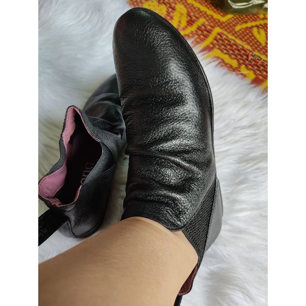 Boots da thật size 35