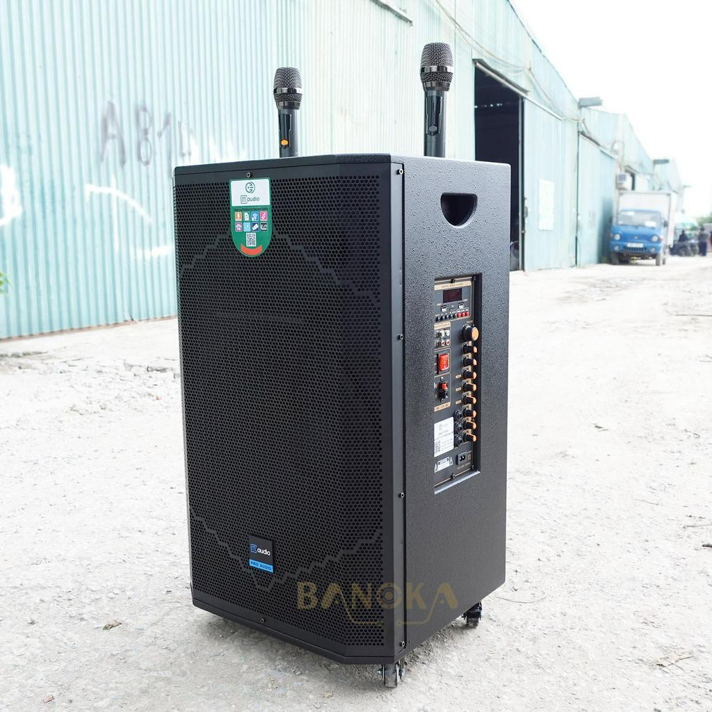 Loa kéo cao cấp CMaudio K16 Bass 40, 3 đường tiếng, kèm 2 tay micro UHF, công suất max 650w