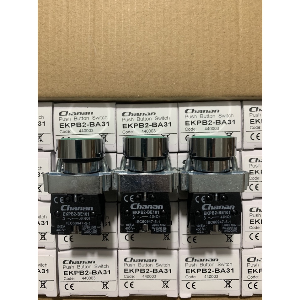 Nút nhấn ko đèn thân sắt màu xanh EKPB2-BA31 (CHANA)