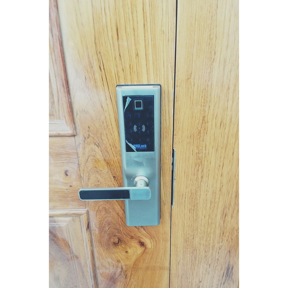 Khóa vân tay,mã số,thẻ từ cho cửa gỗ PHGLock™ - FP8161 chính hãng bảo hành 24 tháng .