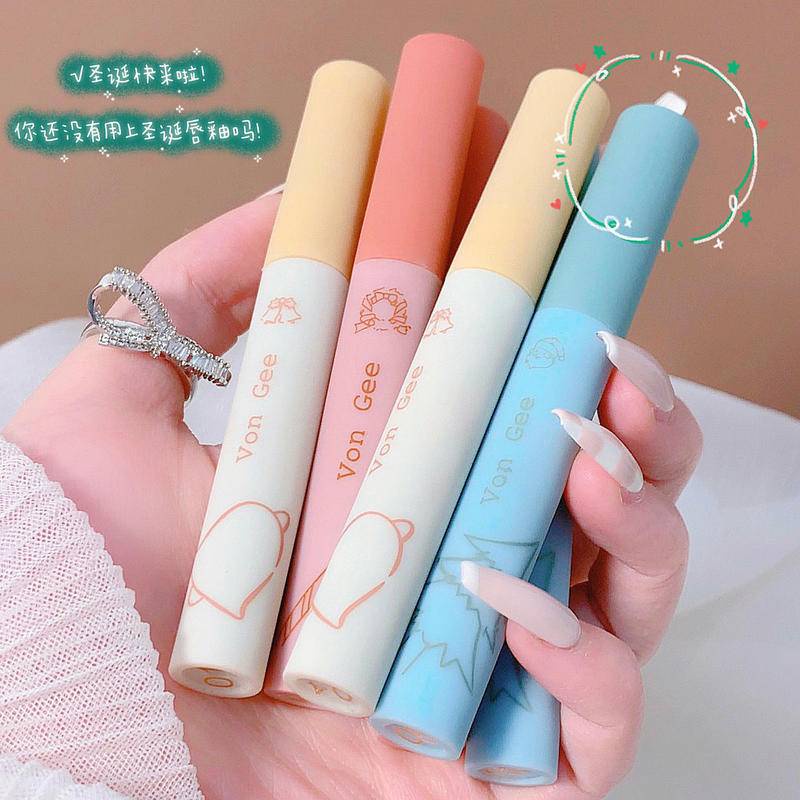 Set Son Kem Lì Mịn Mượt Như Nhung Kháng Nước Lâu Trôi Và Không Lem Vào Cốc Phong Cách Giáng Sinh