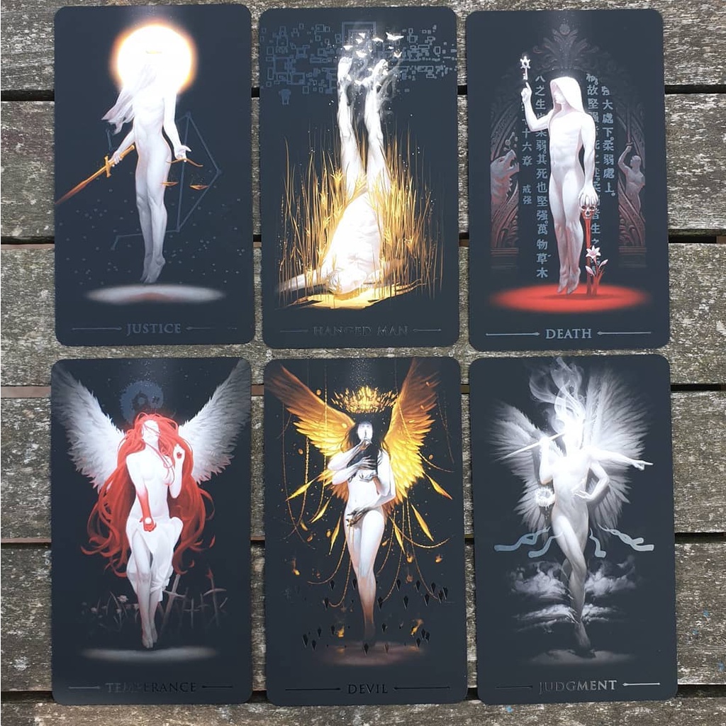 Bộ bài True Black Tarot T15