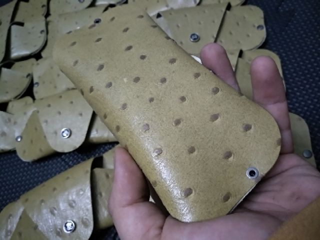 Bao da đựng kính da bò