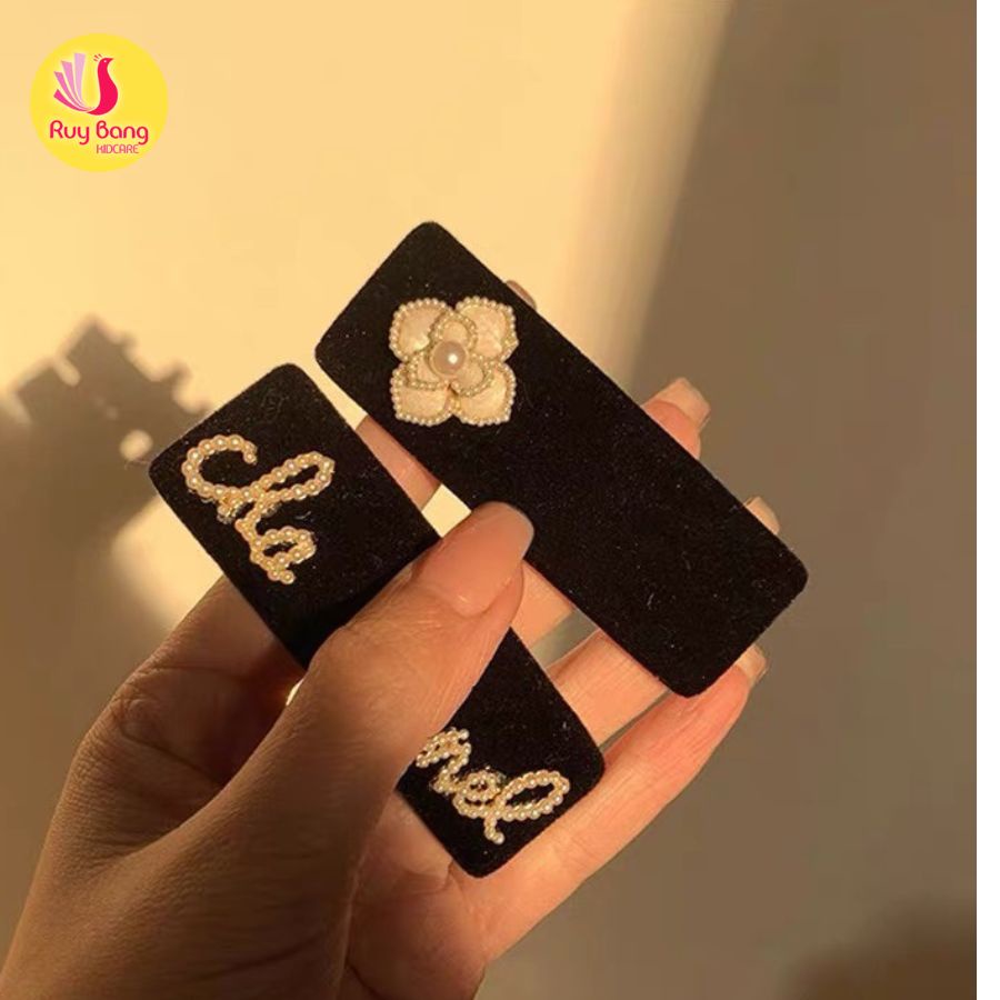 Charm đá hoa cha.nel dùng làm nơ kẹp, bờm...