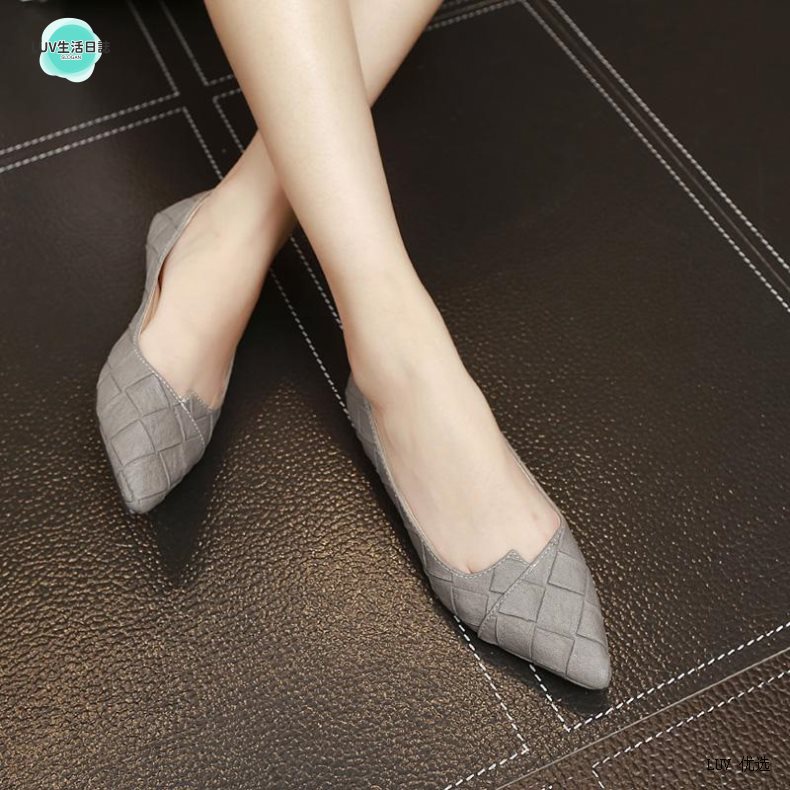 Giày Búp Bê Đế Bằng Mũi Nhọn Màu Đen Dễ Phối Đồ Thời Trang Phong Cách Đường Phố Cho Nữ