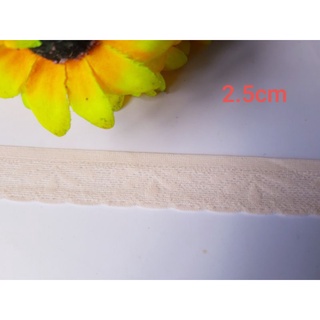 Dây ren màu hồng nhạt