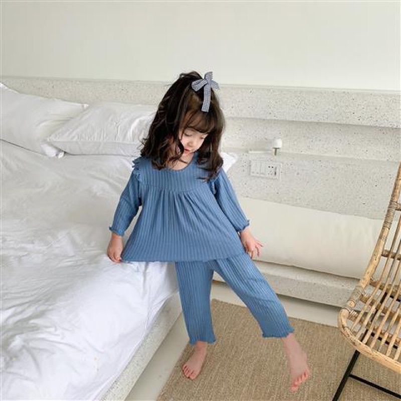 Bộ dài tay cho bé, đồ bộ bé gái chất gân lạnh siêu mềm mại, kiểu dáng đáng yêu Xu Xu Kids size từ 8 đến 22kg