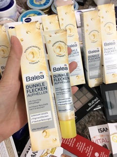 Kem làm mờ nám, tàn nhang Balea