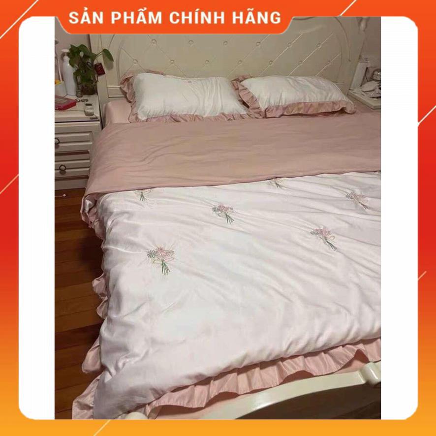 Bộ Chăn Ga Gối Lụa thêu cao cấp mẫu Hoa Cúc 4 món chất liệu phi lụa telcel 100s | BigBuy360 - bigbuy360.vn
