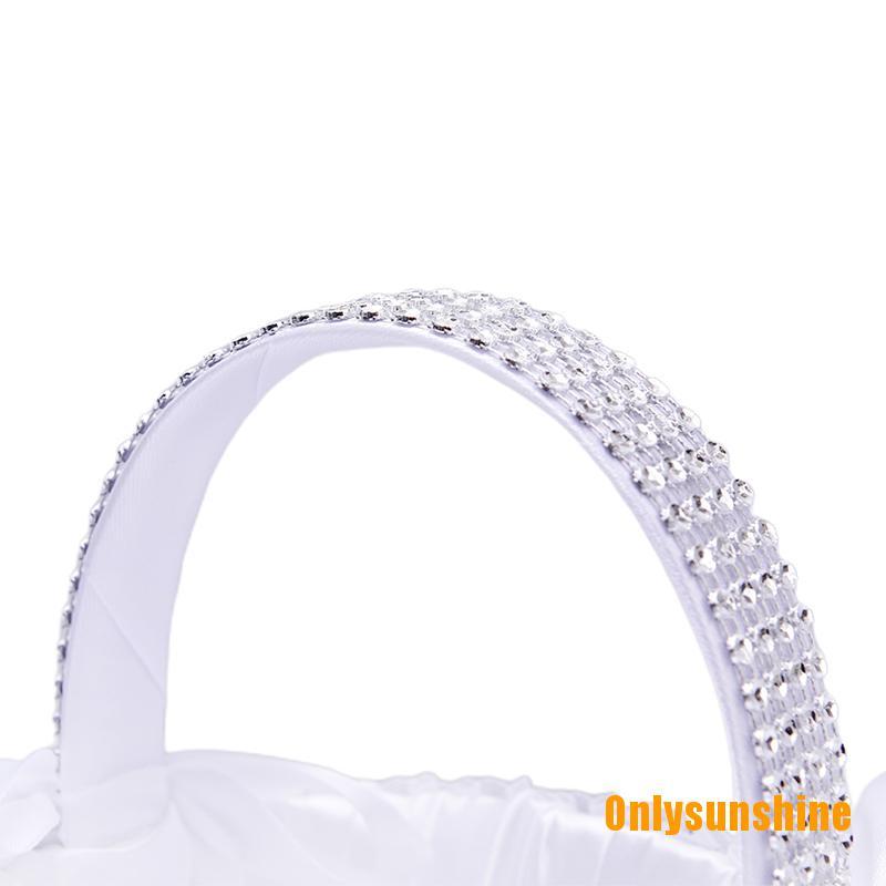 Giỏ đựng hoa trang trí cho lễ cưới đáng yêu xinh xắn