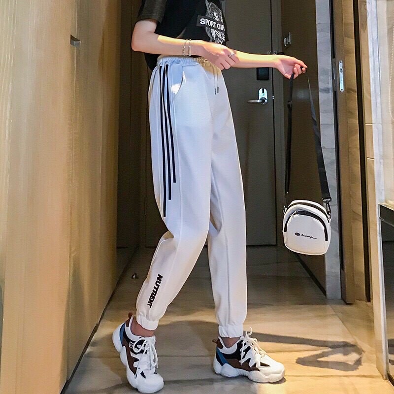 Quần jogger gió thể thao nữ ba sọc cực chất QG01.