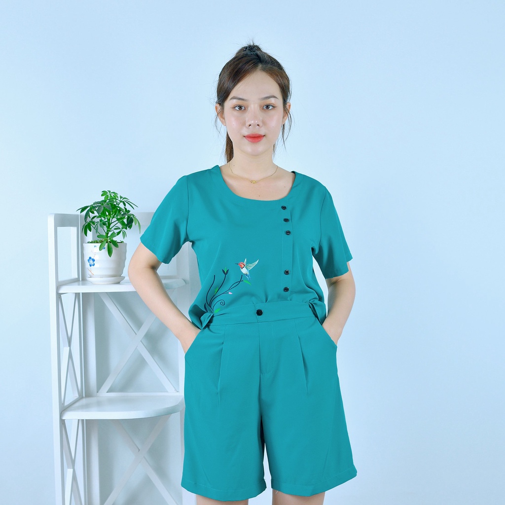 Bộ đồ nữ MÀU XANH ĐÁ IN HOA THÚ ĐIỂM NHẤN HÀNG NÚT   - vải lụa cao cấp - Cực Kì Sang Chảnh - Qúy phái