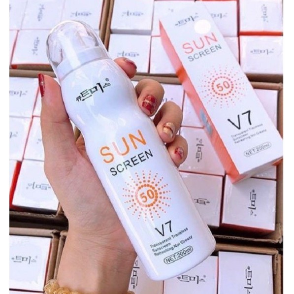 xịt chống nắng trắng da Sun Screen V7 nâng tone chống nước không bết dính kem chống nắng mặt body SPF50 [𝐌𝐮𝐚 3 𝐭𝐚̣̆𝐧𝐠 𝟏]