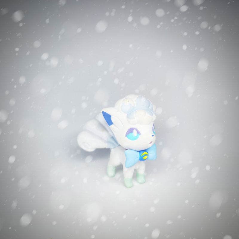 Mô hình Vulpix nơ