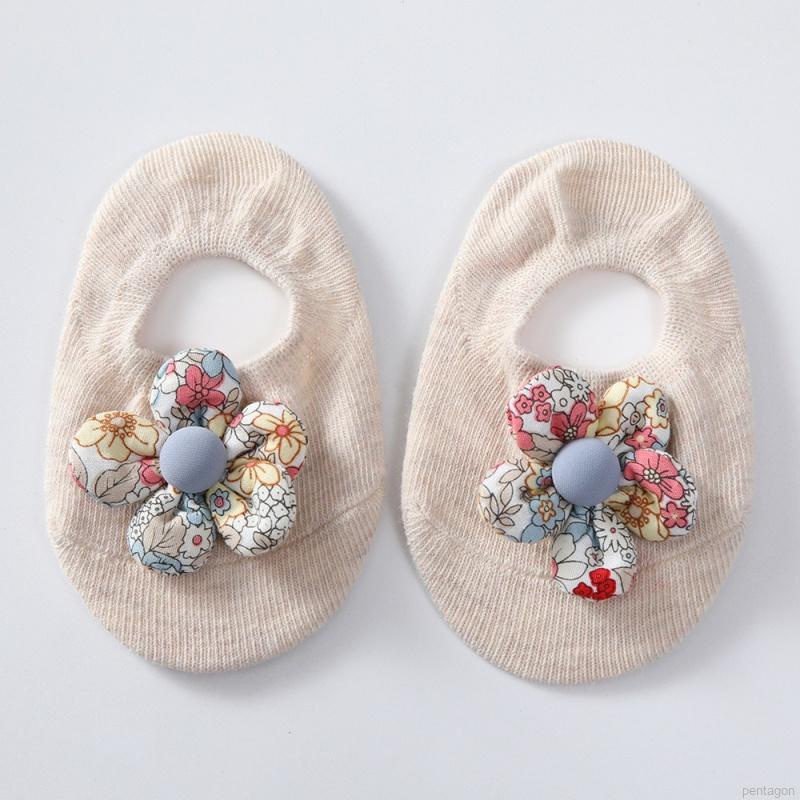 Vớ cotton chống trượt họa tiết hoa bướm dễ thương cho bé gái