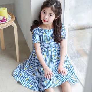 Váy kẻ hoa nhí vàng