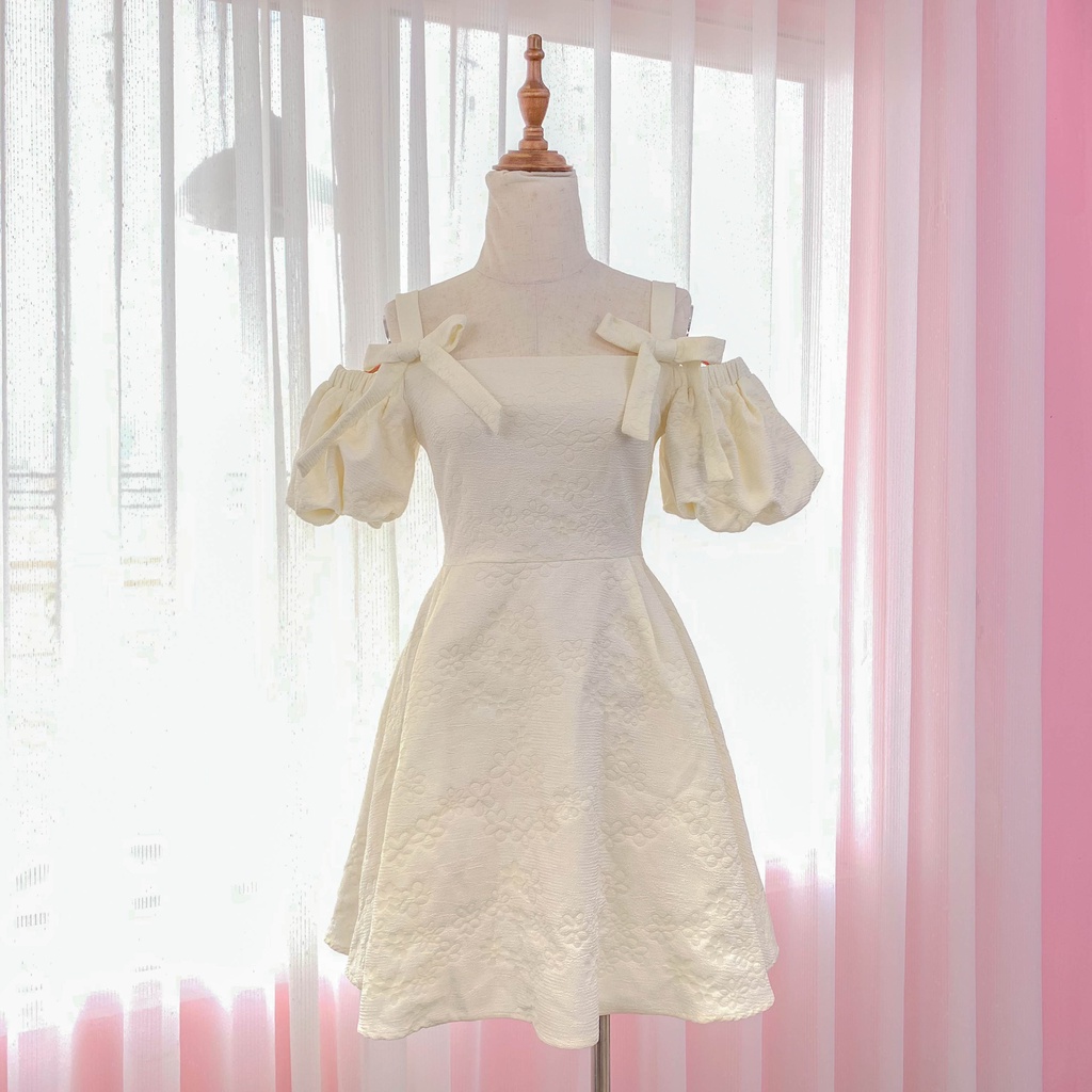 Váy xòe ngang vai Chillgals phong cách tiểu thư dịu dàng vải gấm hàng thiết kế VA-075