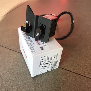 16s-h3975-13 | cụm công tắc còi, xi nhan taurus