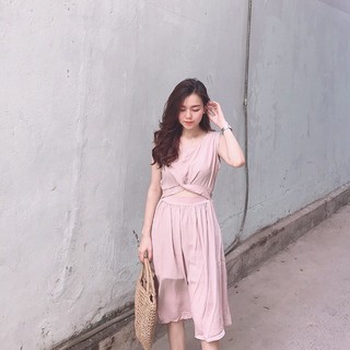 Đầm hở eo xoắn bụng