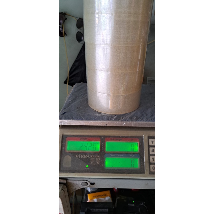 Băng keo trong 5p 200Y loại 2.2kg - 1 cây 6 cuộn