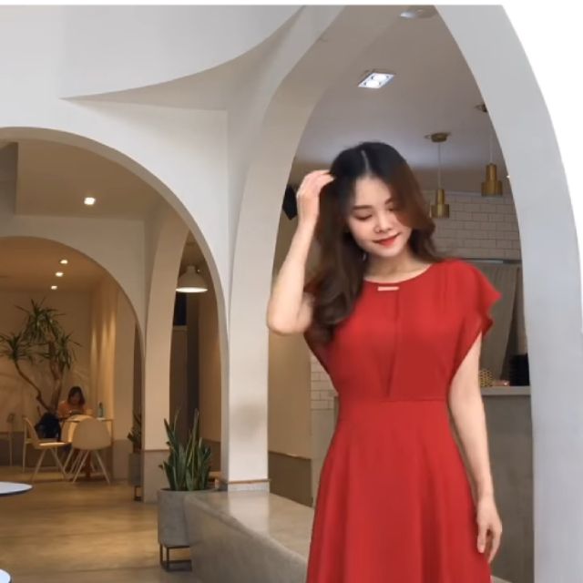 Váy cho bạn gái
