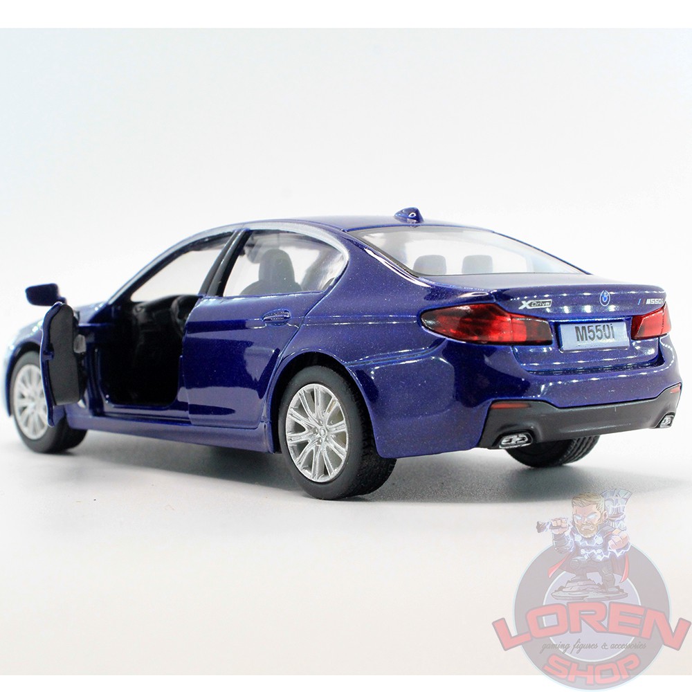 Mô hình ô tô kim loại BMW M550i tỷ lệ 1:36, siêu sedan thể thao mở 2 cửa chạy cót lorenshop