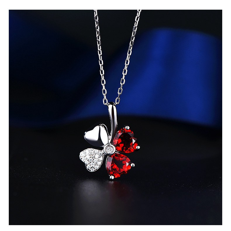 Vòng cổ nữ trang mặt cỏ bốn lá đính đá mã não đỏ thời trang Hàn Quốc 574