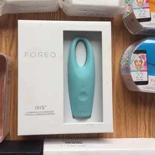 Máy massage mắt Foreo Iris, Foreo Iris 2 - chính hãng