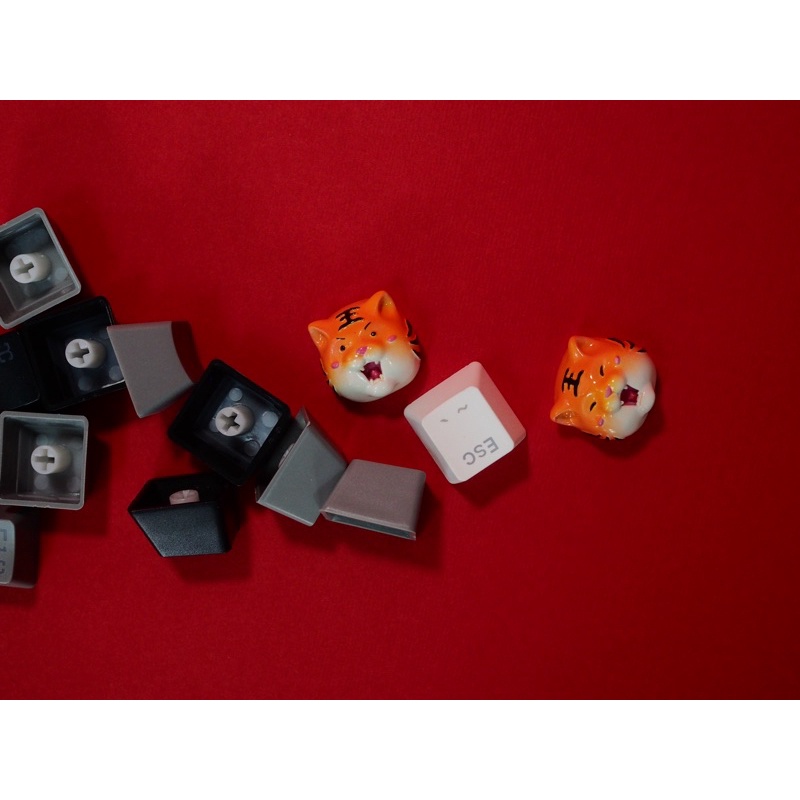 Nút bàn phím cơ hình hổ mắt híp màu cam trắng bản Original/ Resin keycap/ Keycap set/ Esc keycap/ Gift for gamer