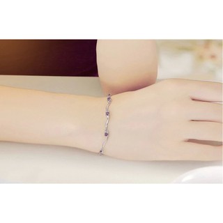 LẮC TAY VÒNG TAY NỮ