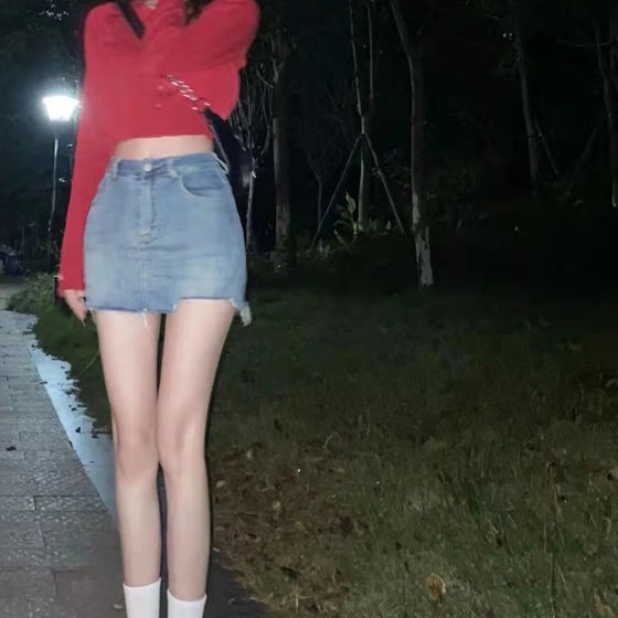 Chân váy jean COZOKC lưng cao dáng ôm hợp thời trang