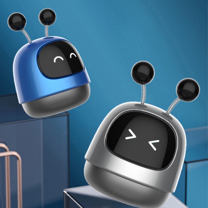 Nước Hoa Oto Hình Robot Cài Cửa Gió Điều Hòa, Đặt Taplo Kèm Theo 3 Lõi Hương Nước Hoa Cao Cấp