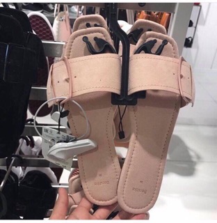 Dép Bershka size 35
