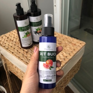 Xịt bưởi hương nhu kích mọc tóc